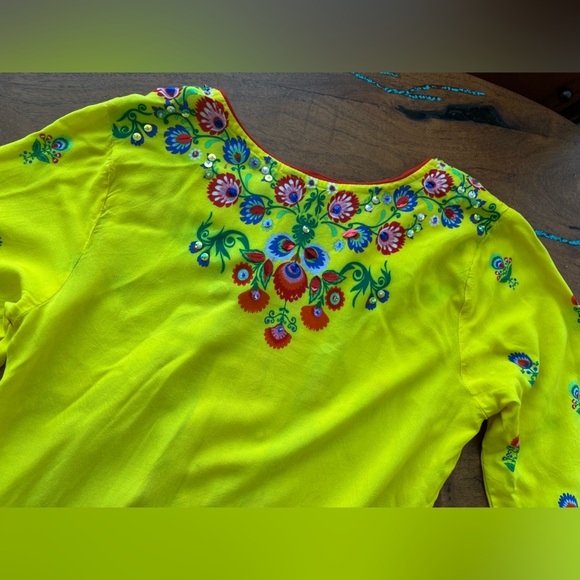 Manish Arora Punjabi kurta with sequin details lengha- US size 2 Indian size 34 - Picture 10 of 10